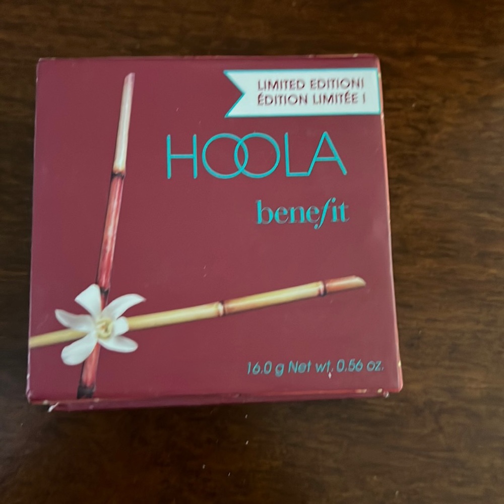Hoola (Giant) bronzer